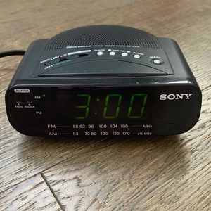 Sony Alarm clock AM/FM radio